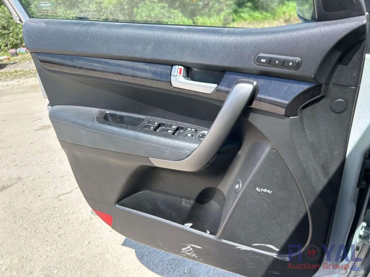 2015-kia-sorento-image-11