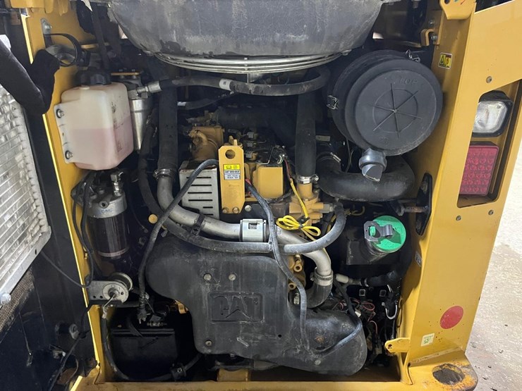 caterpillar-259d-image-17