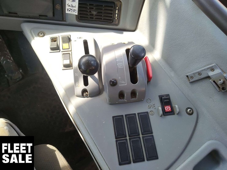 2010-volvo-a30e-image-17
