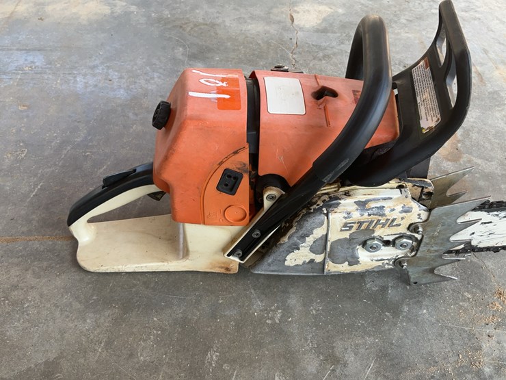 #101-•-stihl-chainsaw-image-8