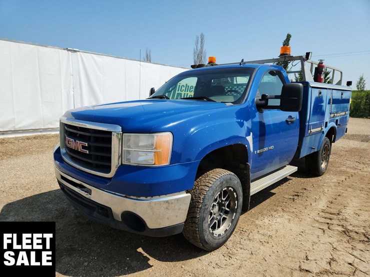 2008-gmc-sierra-2500hd-image-1