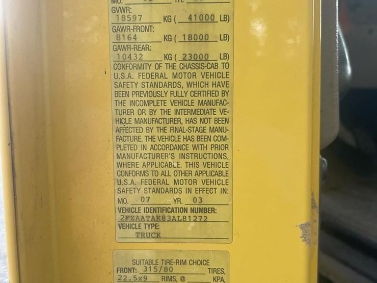 2003-sterling-l7500-image-5