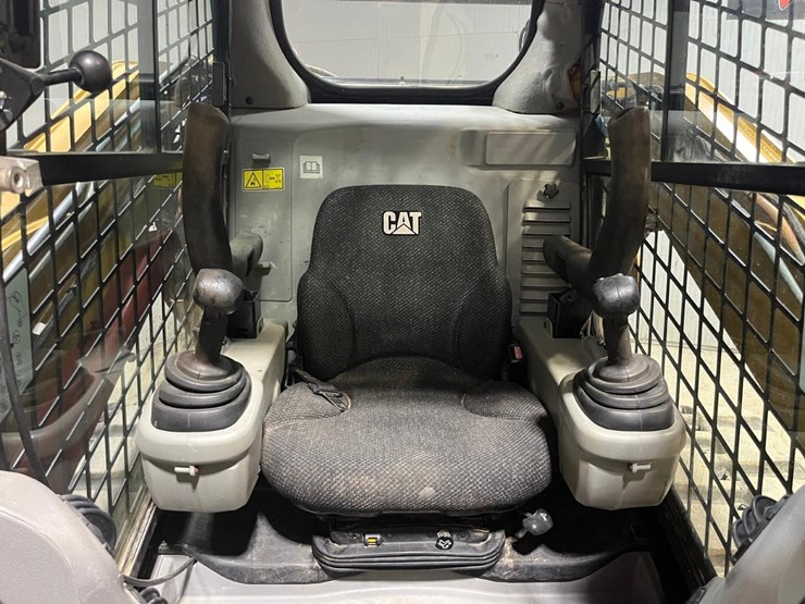 caterpillar-289c2-image-21
