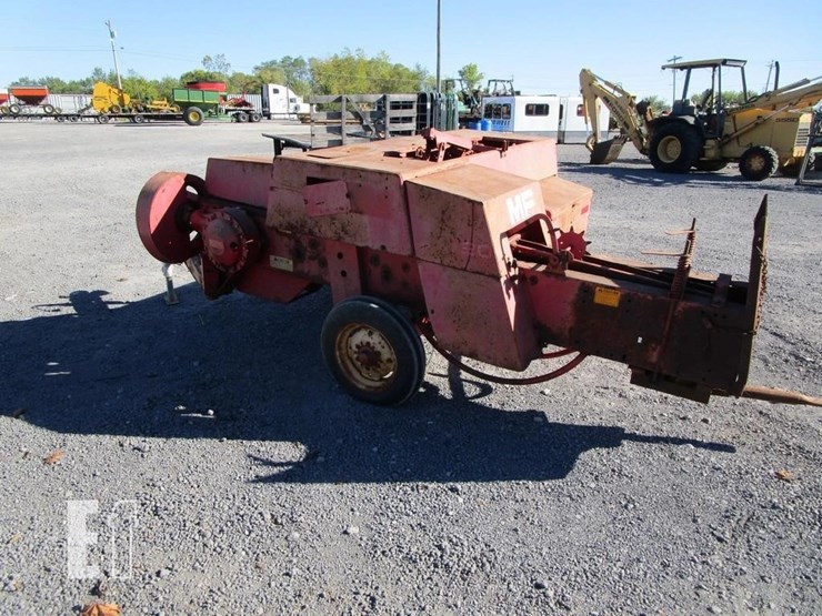 massey-ferguson-120-image-7