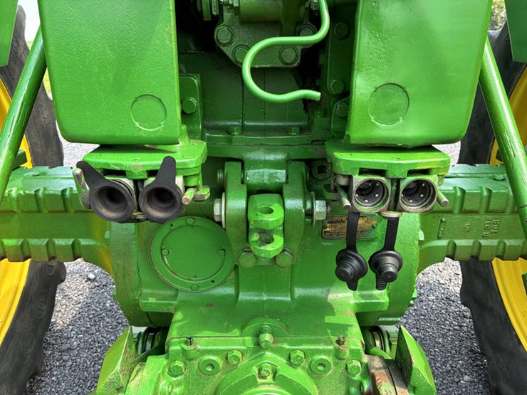 1963-john-deere-4010-image-17