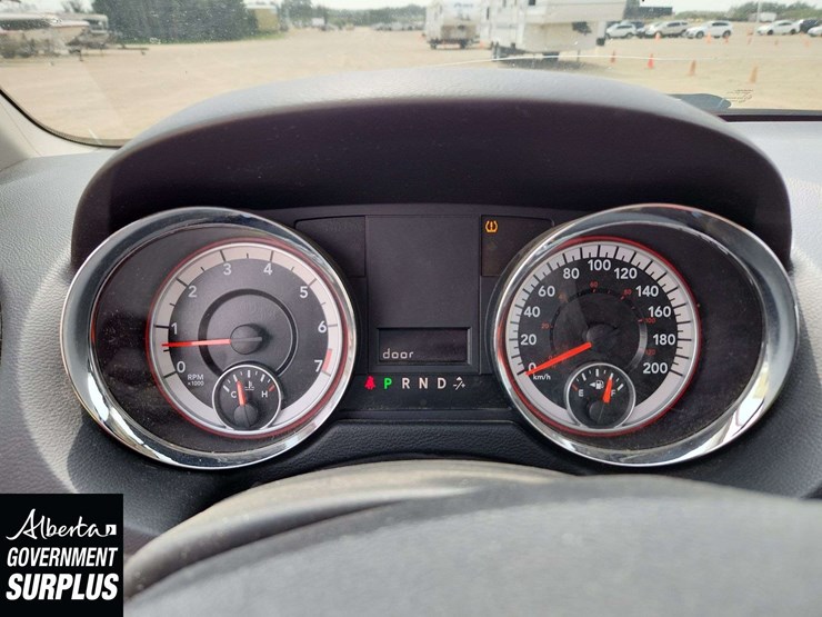 2013-dodge-grand-caravan-image-7