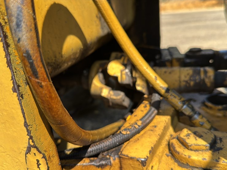 john-deere-440-image-21