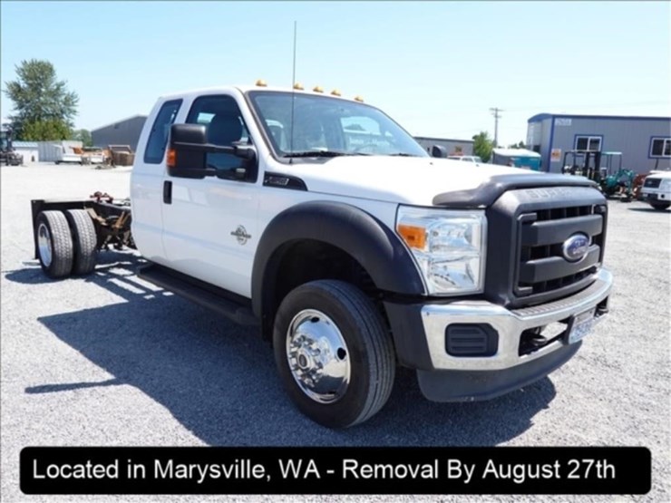 2014-ford-f550-image-16