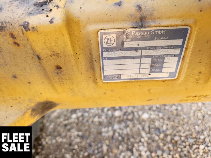 2007-deere-410j-image-6