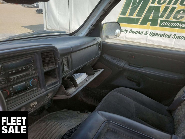 2006-gmc-sierra-3500-image-20
