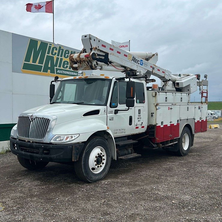 2006 INTERNATIONAL DURASTAR 4300