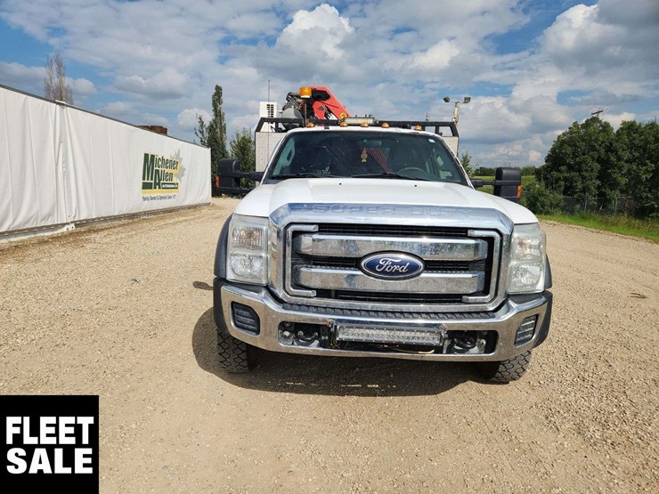 2011-ford-f550-image-18