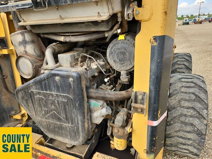 2005-caterpillar-246b-image-8