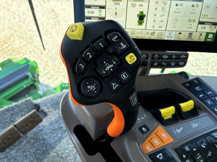 2024-john-deere-s790-image-107