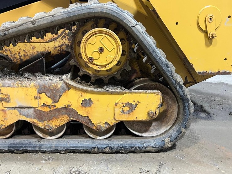 caterpillar-259d-image-15