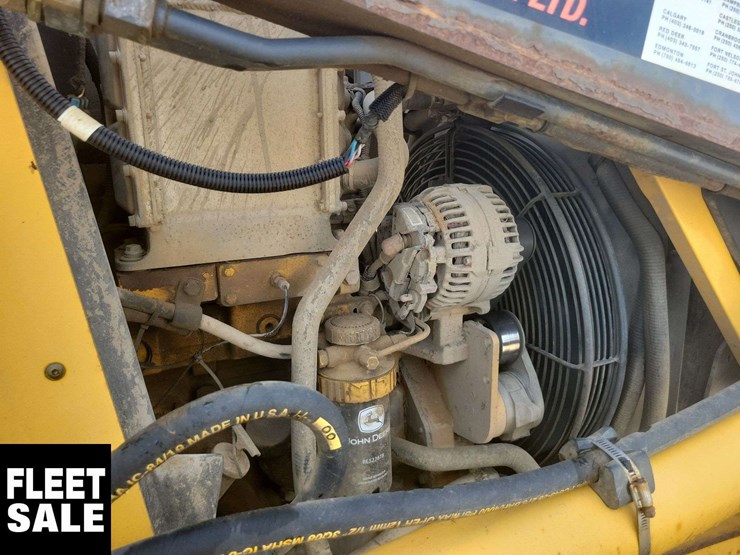 2009-deere-410j-image-25