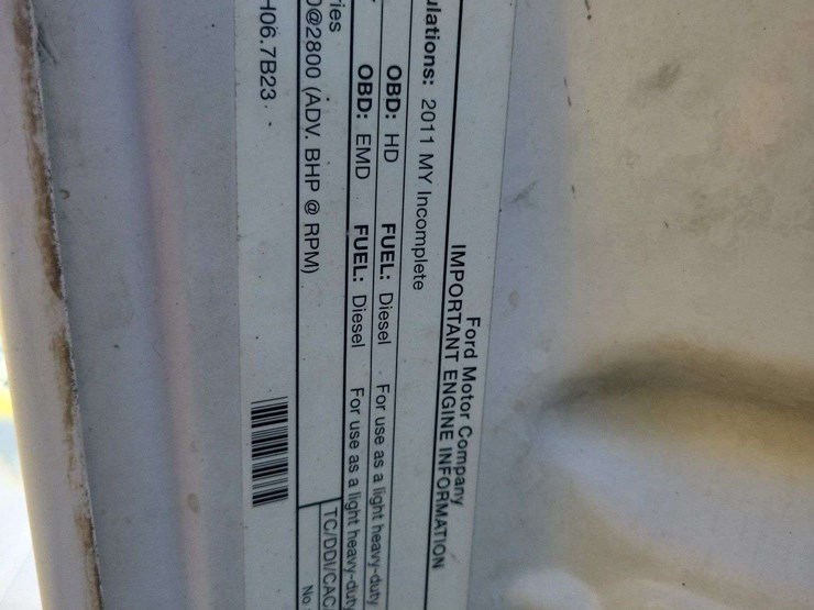 2011-ford-f550-image-29