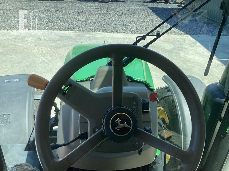 2018-john-deere-5090r-image-16