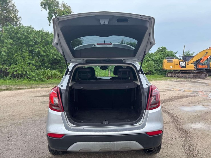 2017-buick-encore-image-15