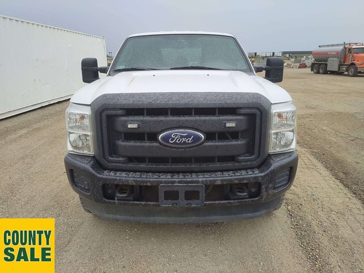 2012-ford-f350-image-25