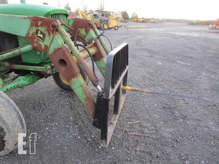 john-deere-4020d-image-9