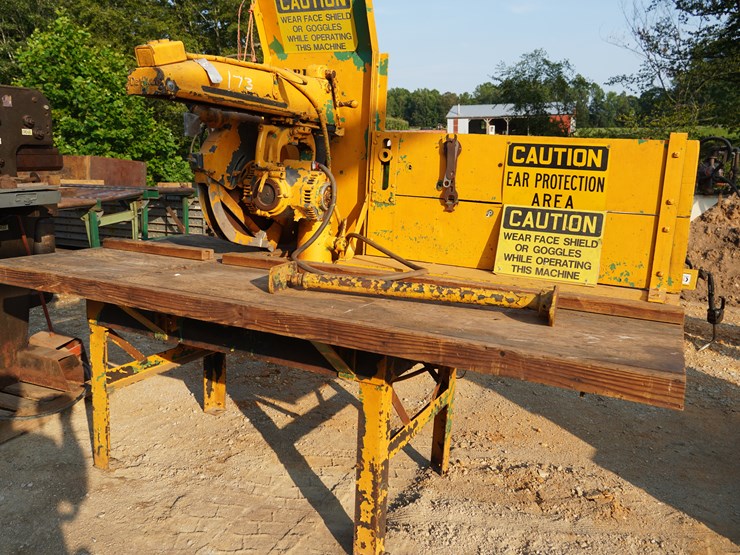 #173-•-cut-off-saw-image-3