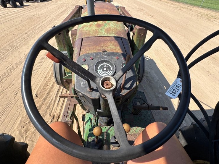 john-deere-2840-image-23