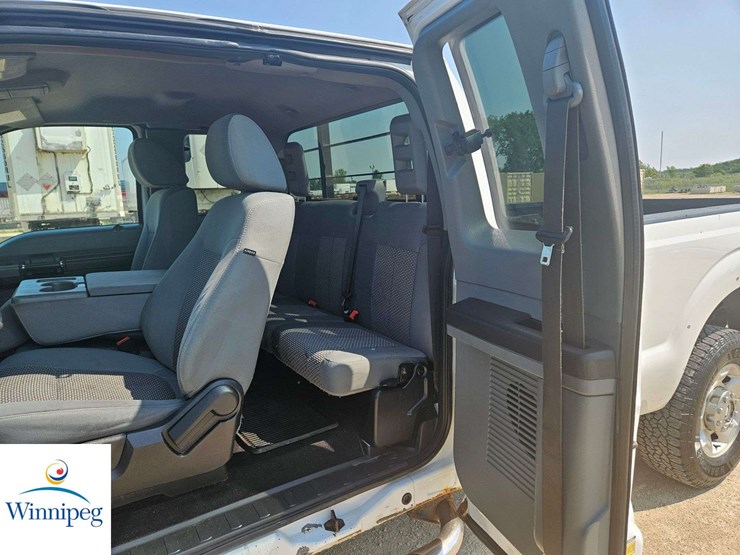 2011-ford-f250-image-33