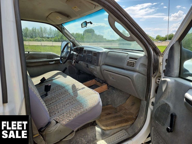 2004-ford-f350-image-13