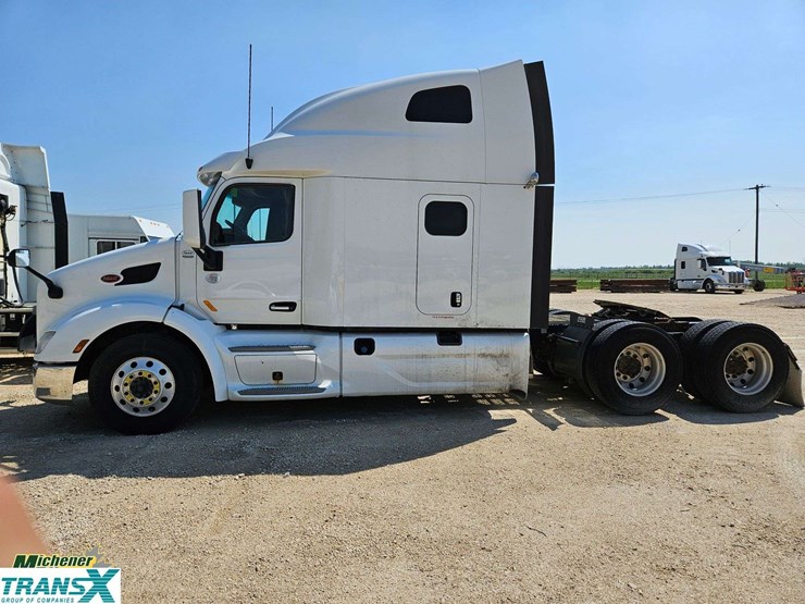 2020-peterbilt-579-image-5