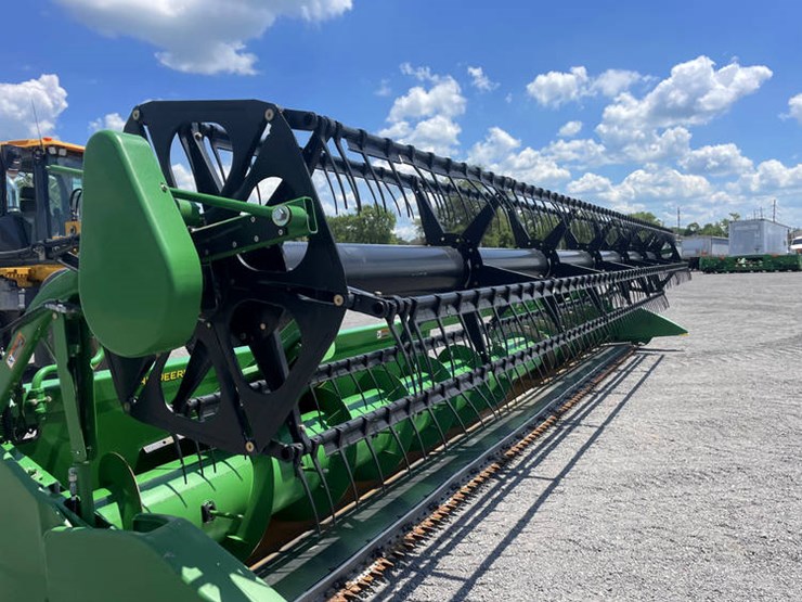 2010-john-deere-630f-image-19
