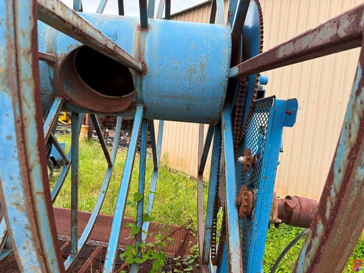 2014-luttrell-welding-services-19’-x-96”-t/a-bumper-pull-hydraulic-reel-trailer-image-9