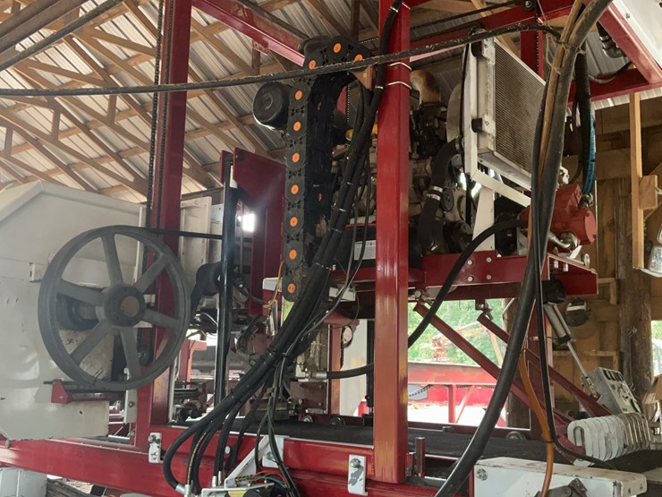 2022-john-deere-80-image-10