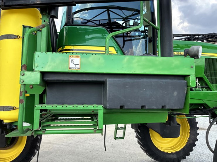 2003-john-deere-4710-image-38