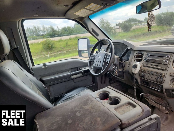 2016-ford-f550-image-17
