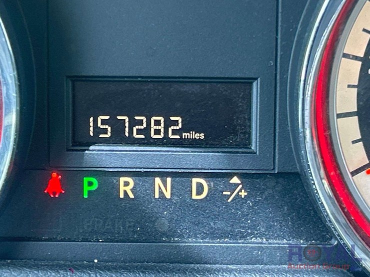 2017-dodge-grand-caravan-se-image-8