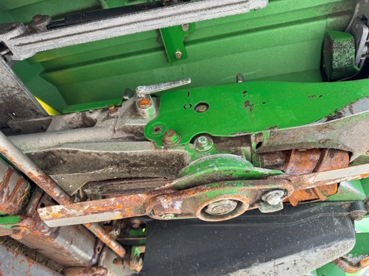 2013-john-deere-612c-image-23