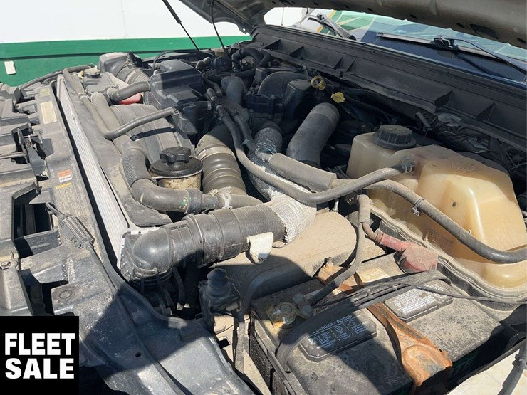 2015-ford-f550-image-19