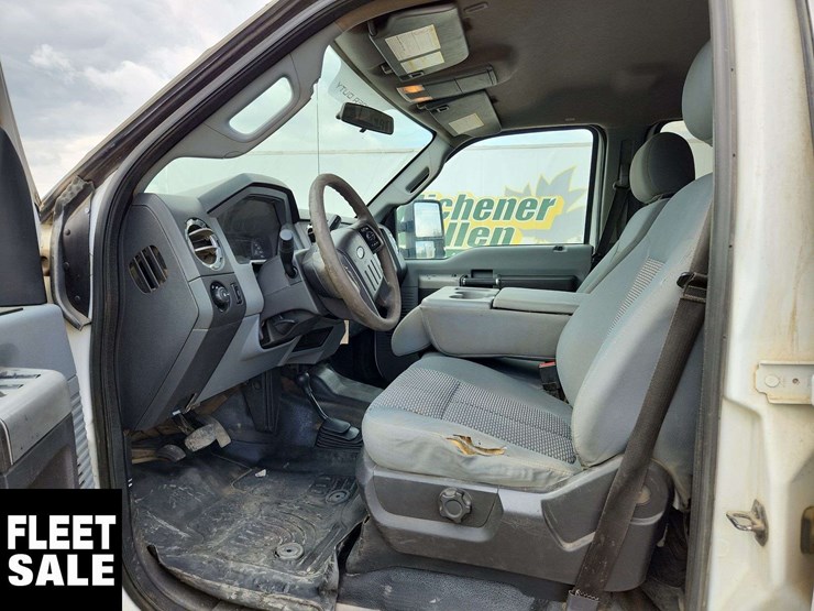 2015-ford-f350-image-8