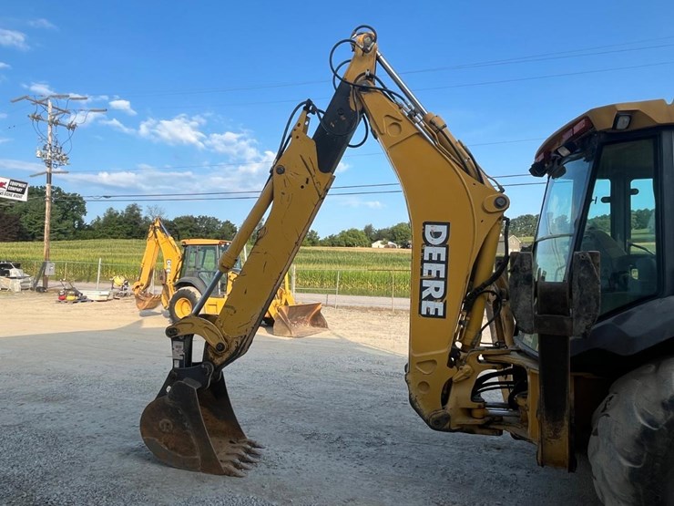 deere-410g-image-19