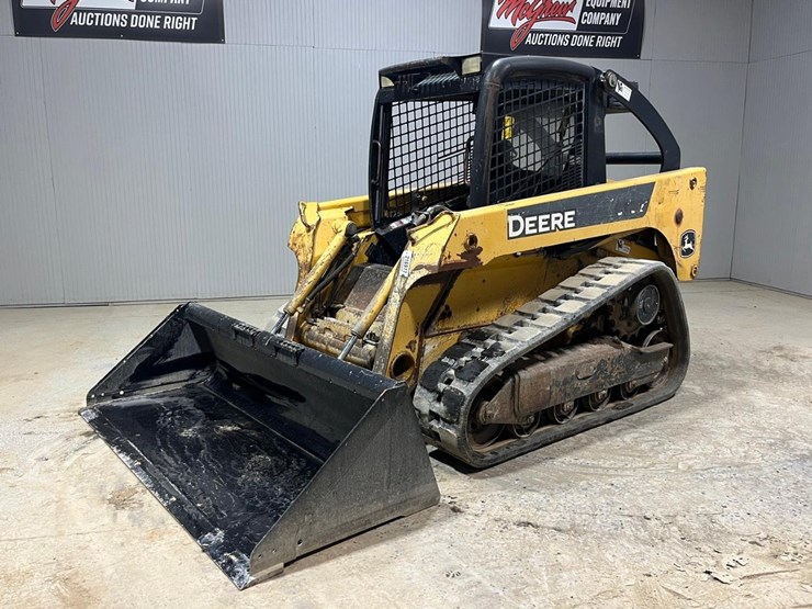 deere-ct322-image-2