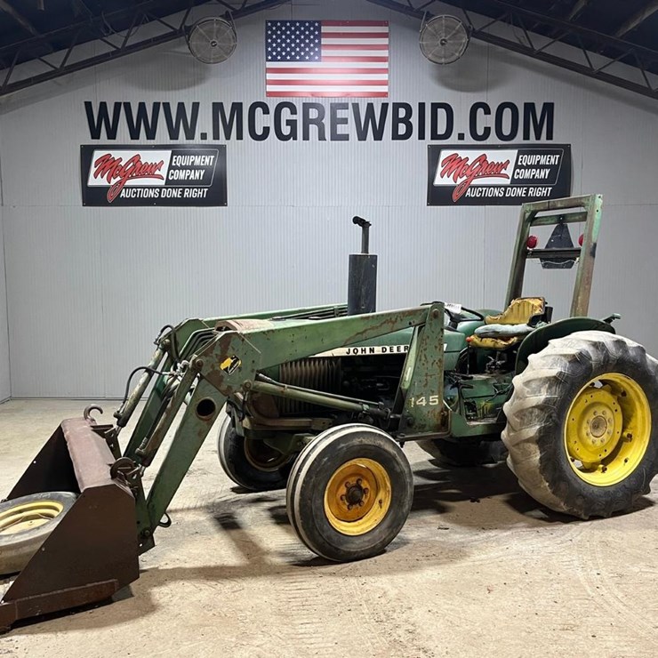JOHN DEERE 2040