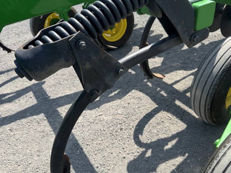 john-deere-714-image-6