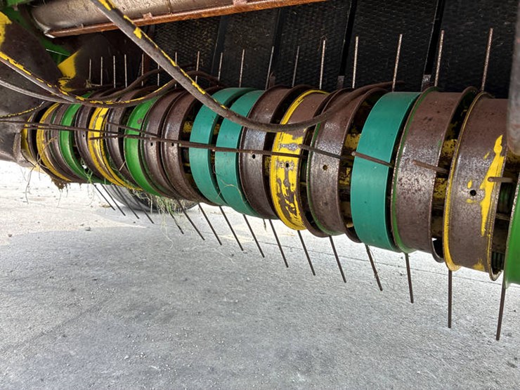john-deere-535-image-26