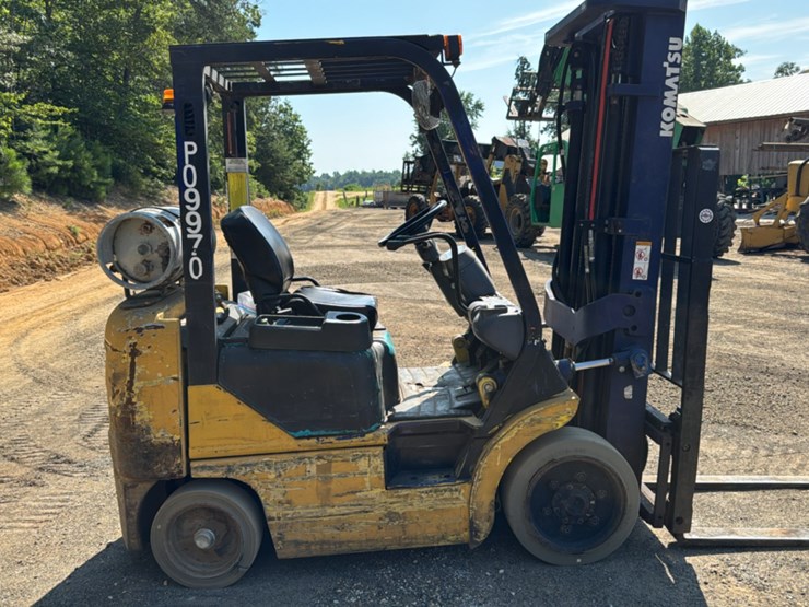 komatsu-fg20-11-image-6
