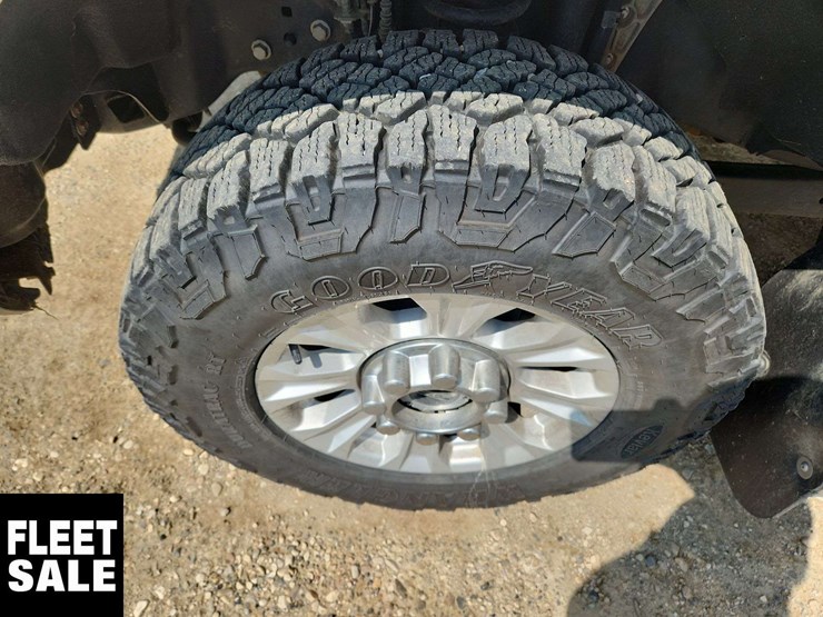 2020-ford-f350-image-28