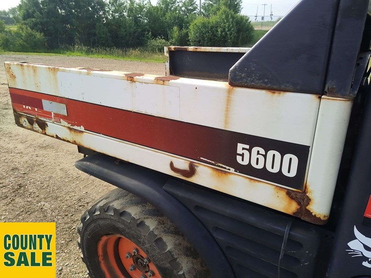 2011-bobcat-toolcat-5600-image-35