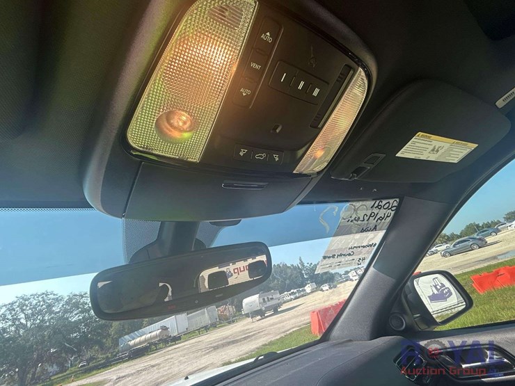 2021-dodge-durango-image-16