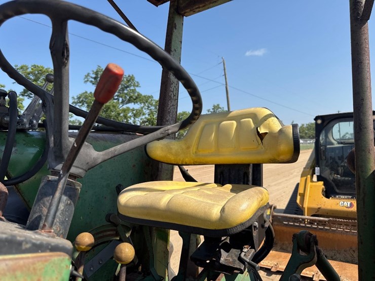 john-deere-2840-image-20