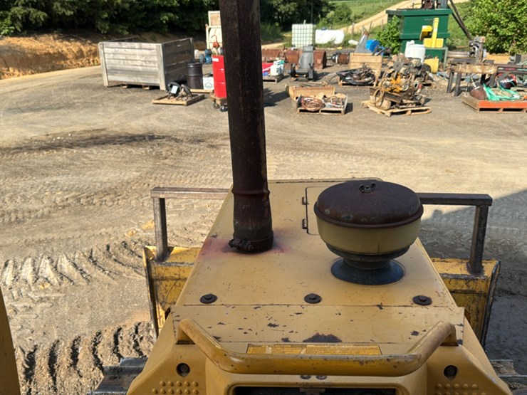 deere-450g-image-45